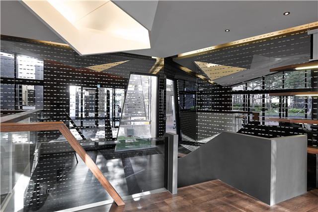 国扬天母  朱柏仰-15