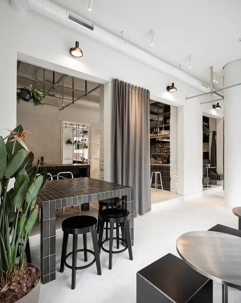 乌克兰萨鲁特咖啡吧-26