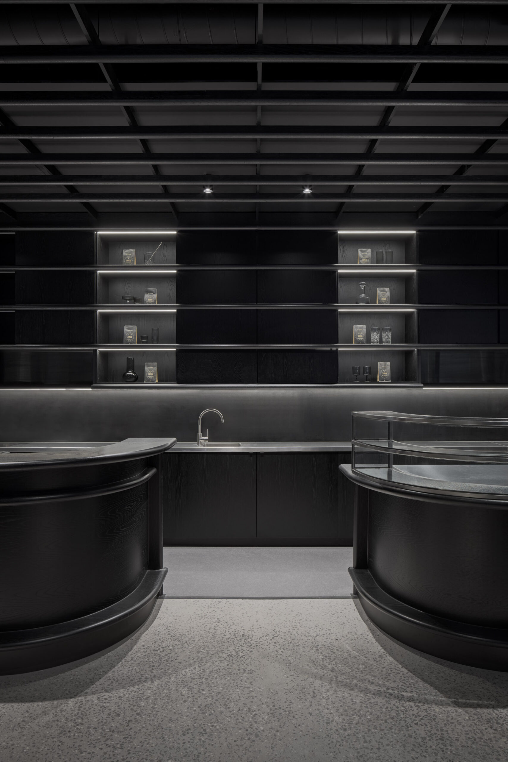 黑色代码晨间酒吧-45