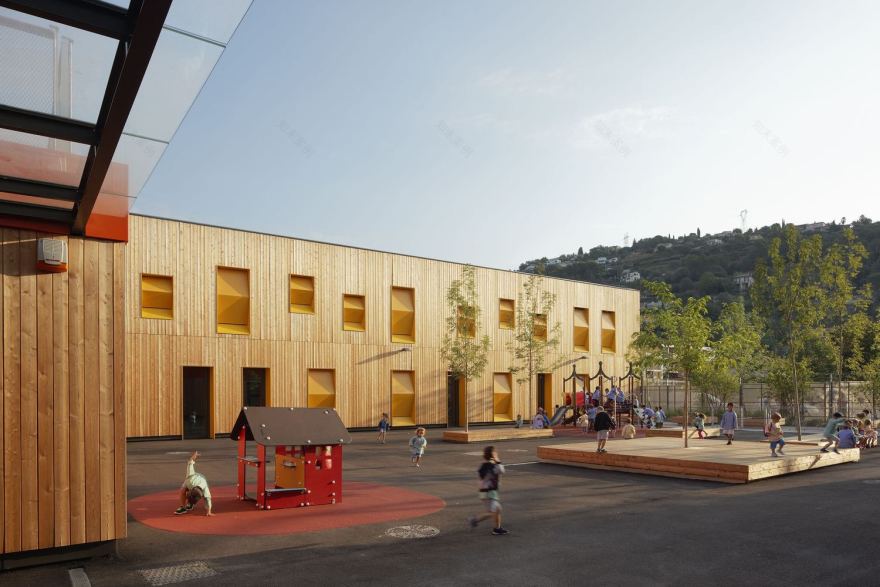 圣伊西多尔学校集团扩建工程-57