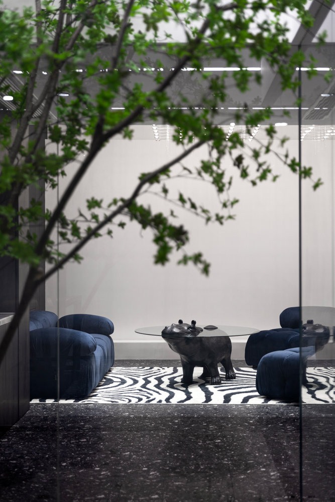 黑白之间,蕴光于形-30