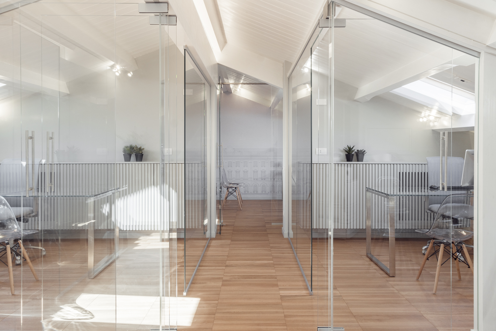 萨萨里历史中心阁楼办公室设计丨意大利萨萨里-17