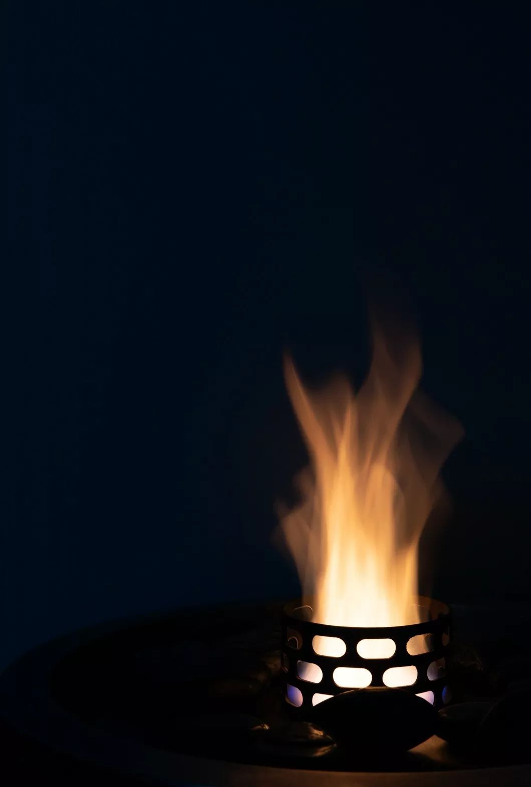 将黑白灰做到极致,展现最美的极简-79