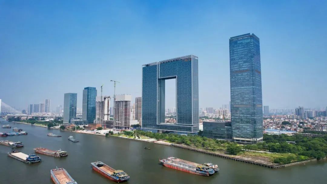 WATG出席广州之窗皇冠假日酒店签约仪式-0