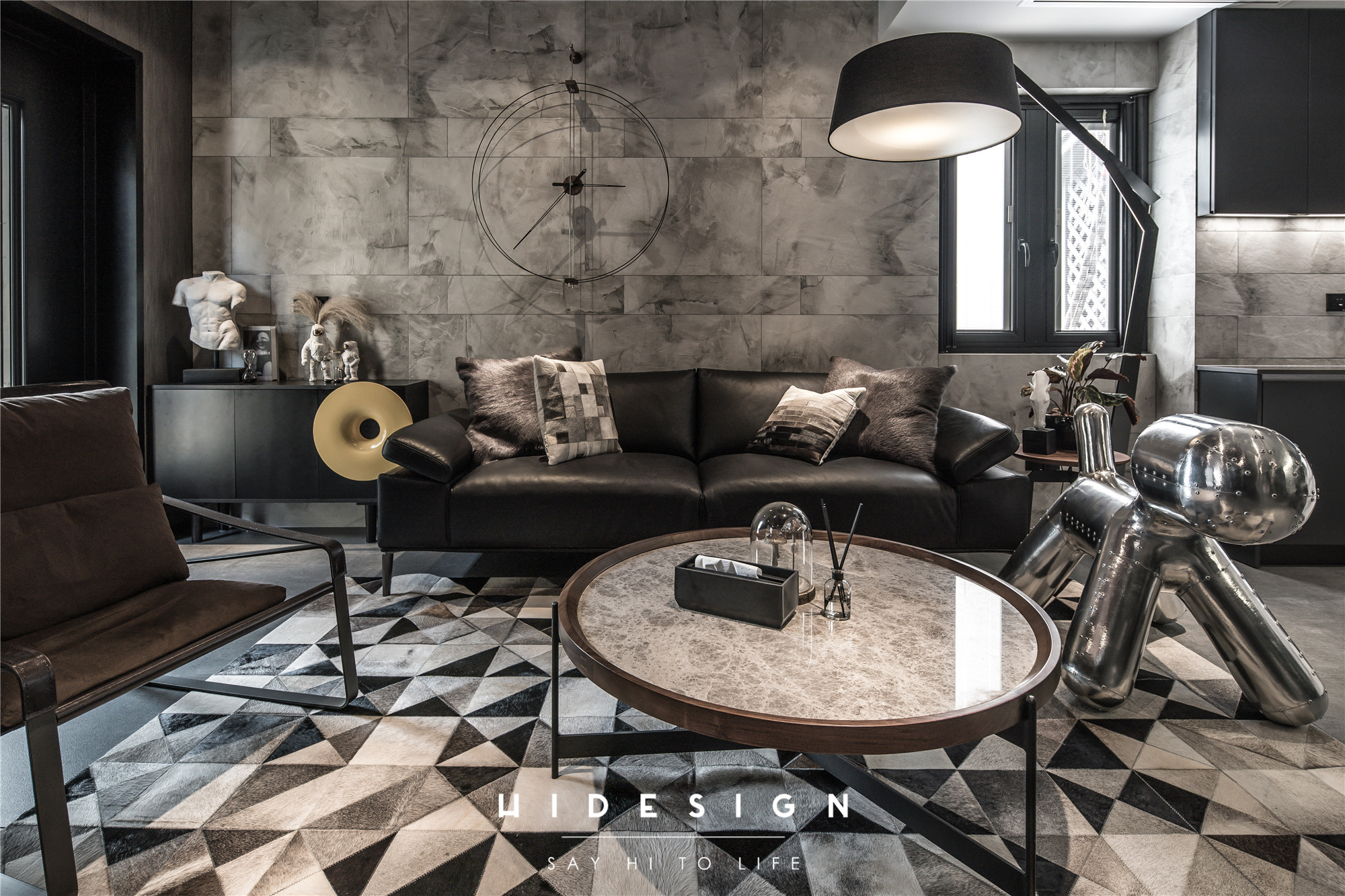 深色工业风重塑阿斯加德，功能分区打造年轻夫妻理想居所-12