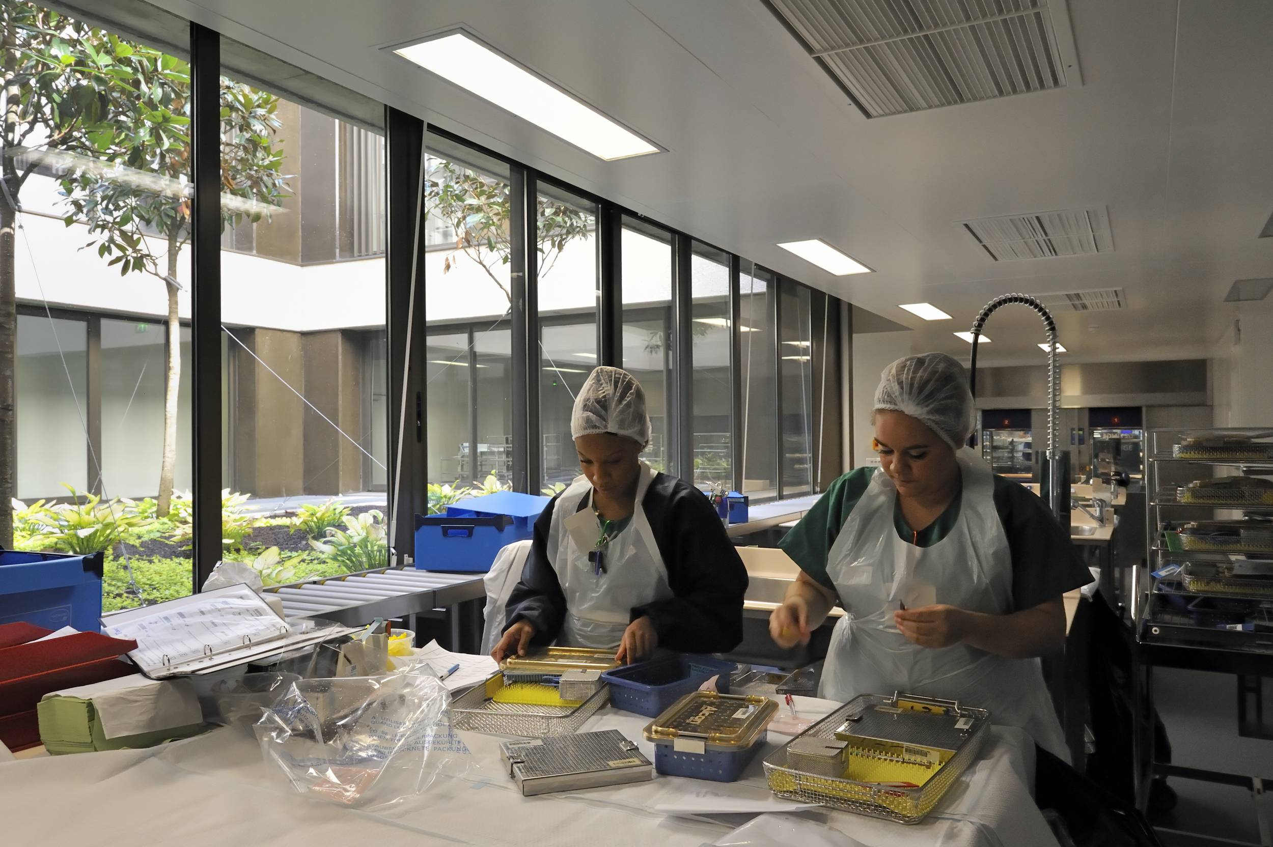 Bâtiment des laboratoires et de logistique de l’hôpital Cochin — Ateliers 2/3/4/-38