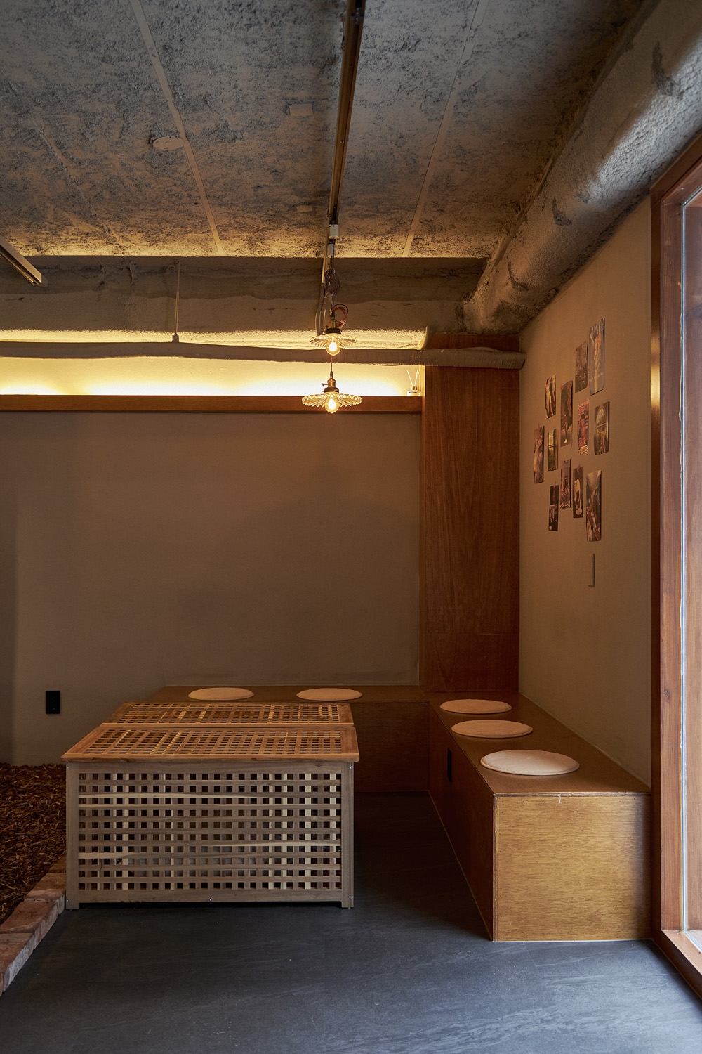 17 坪简约风咖啡厅，明亮空间展现青春魅力-14