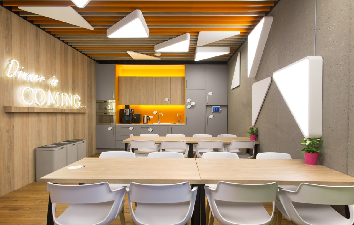 现代办公室设计-20