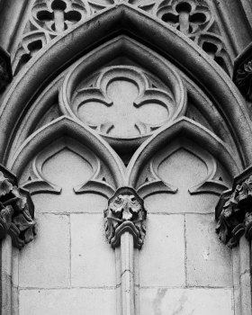 Capiteles florales de la Catedral