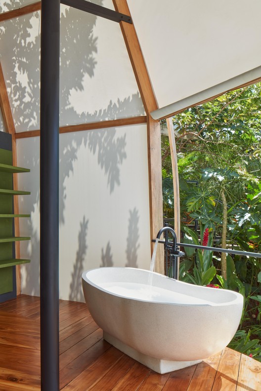 丨哥斯达黎加丨ARCHWERK,Formafatal-82