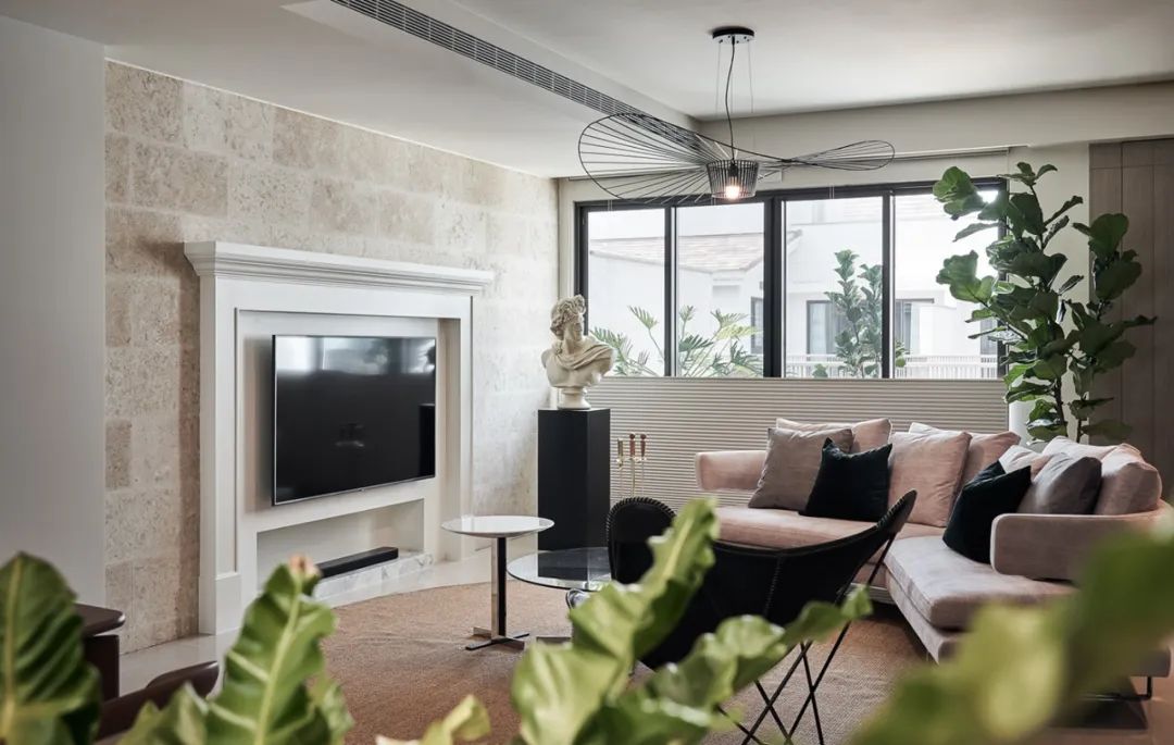 咖啡色调的佛系复式楼设计丨大树装饰-9