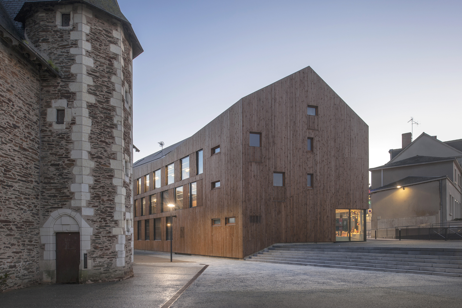 法国 Ecouflant 村中心重建项目 · 历史与现代对话-28