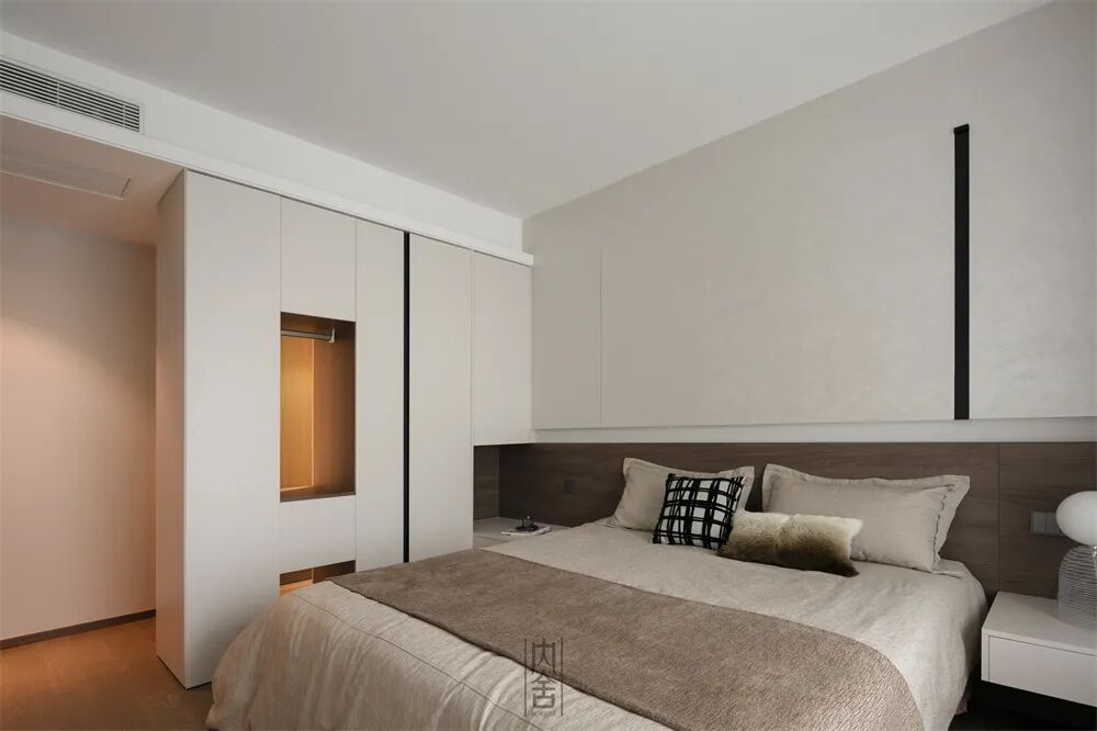 内舍软装丨147㎡极简风四居，经典配色感受有温度的家！-27