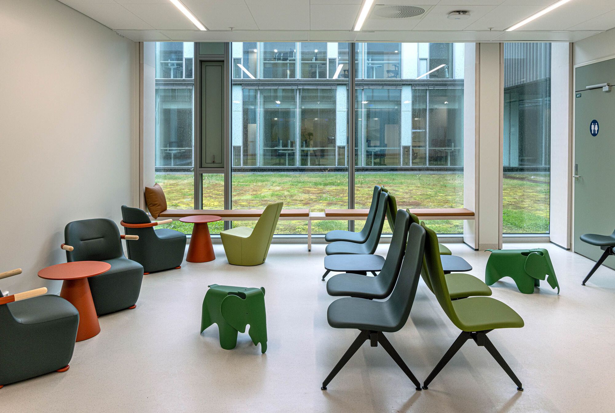 Glasblokkene Haukeland Hospital for Children Youth and Women / KHR Arkitekter + Studio PKA + Henning Larsen + Schönherr-47