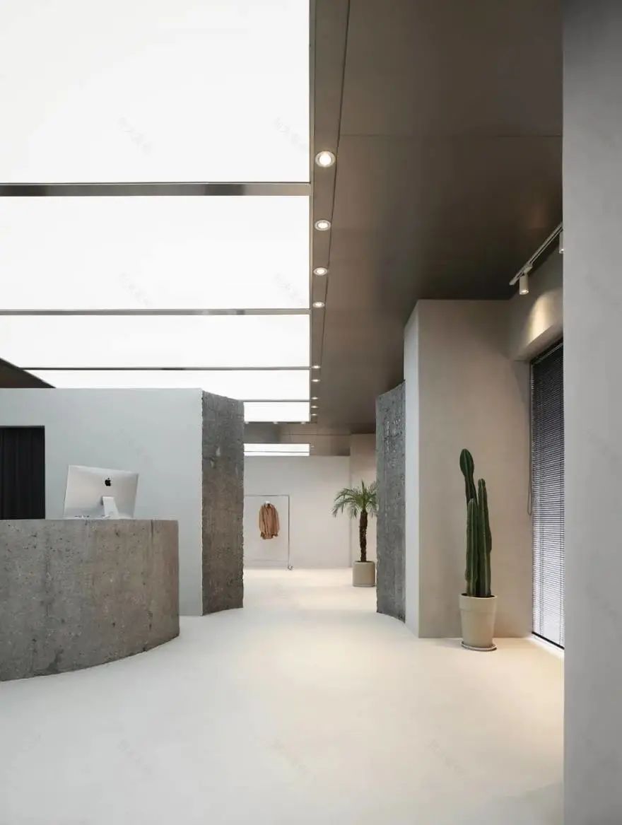 新概念女装店丨中国河北丨艾美空间设计-13