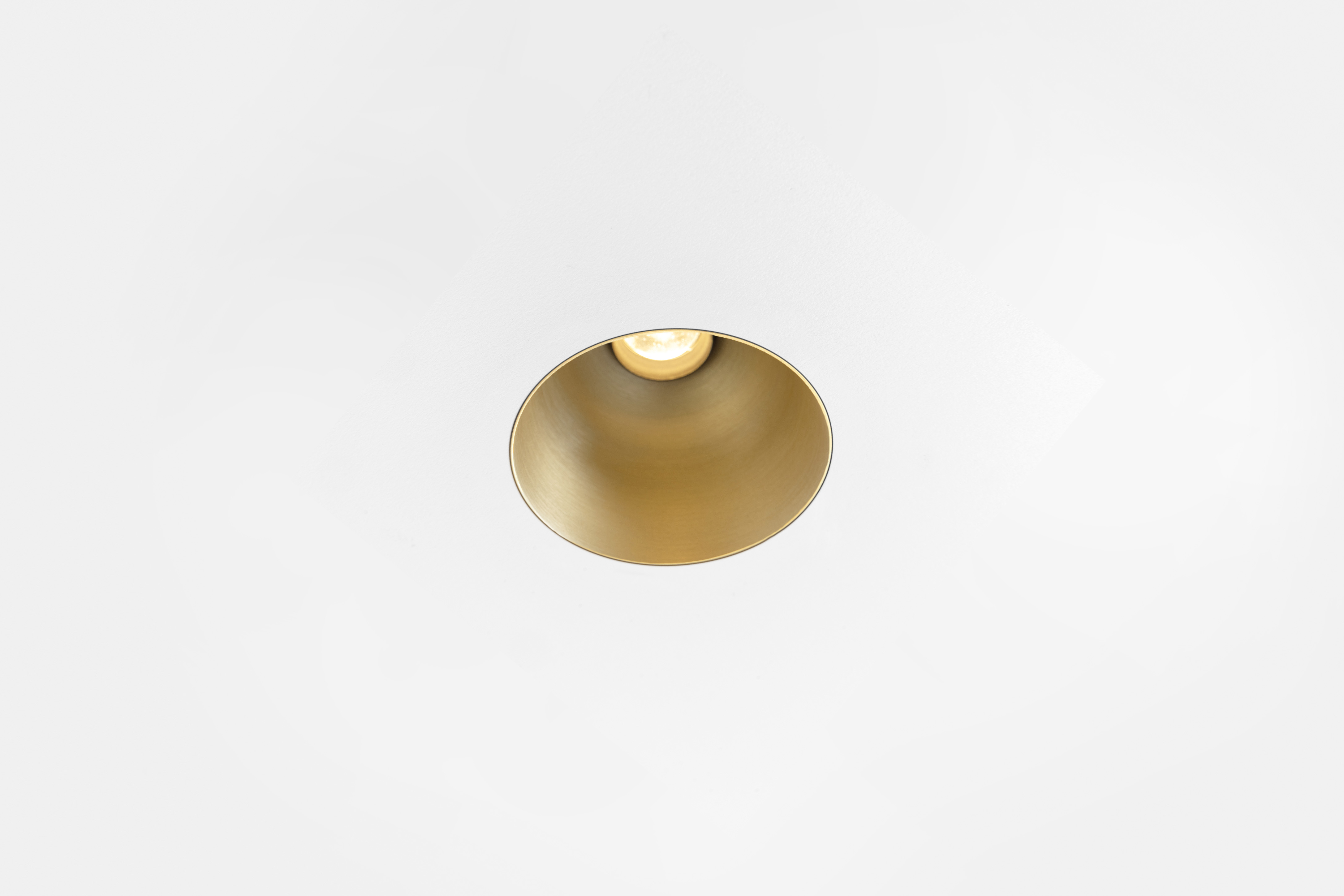 Ageas, Brussels (BE) | Proyectos de iluminación arquitectónica | Modular Lighting Instruments | Modular Lighting Instruments: Iluminación arquitectónica-35