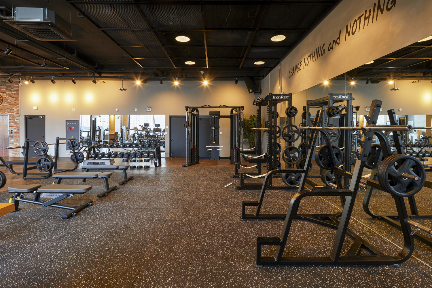 简约 95 平米健身中心，专业室内设计展现空间魅力-3