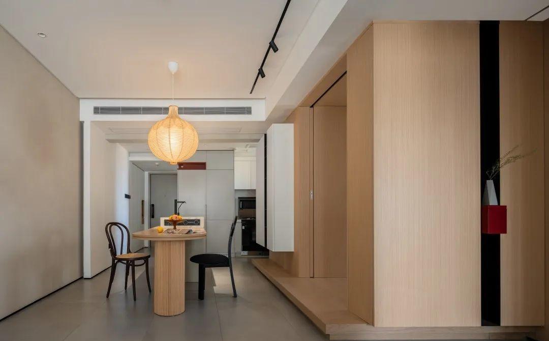 休憩闲巢 · 和煦暖宅的现代设计魅力-23