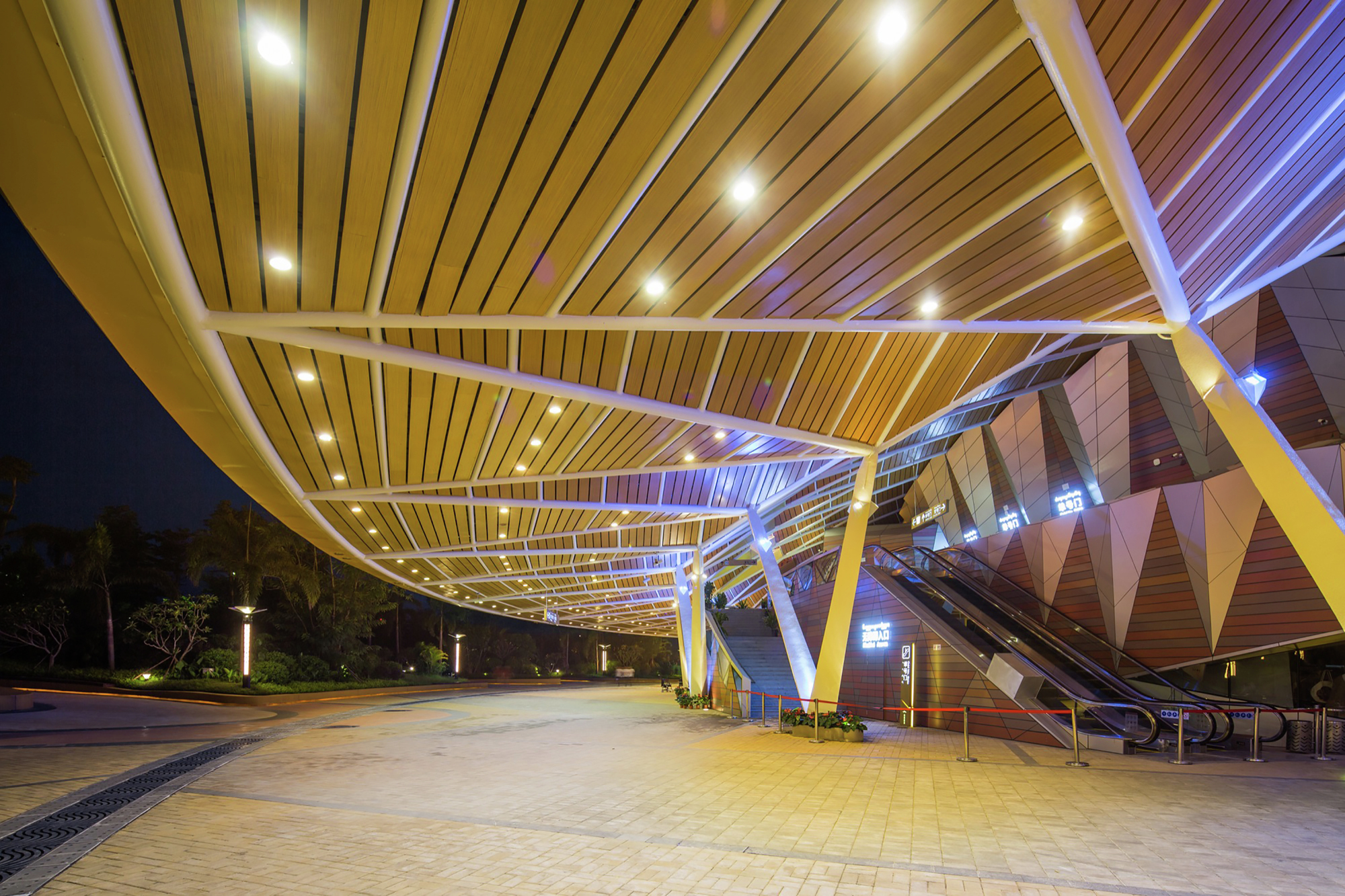 万达西双版纳国际度假区 · 千座剧院的生态奇观-20