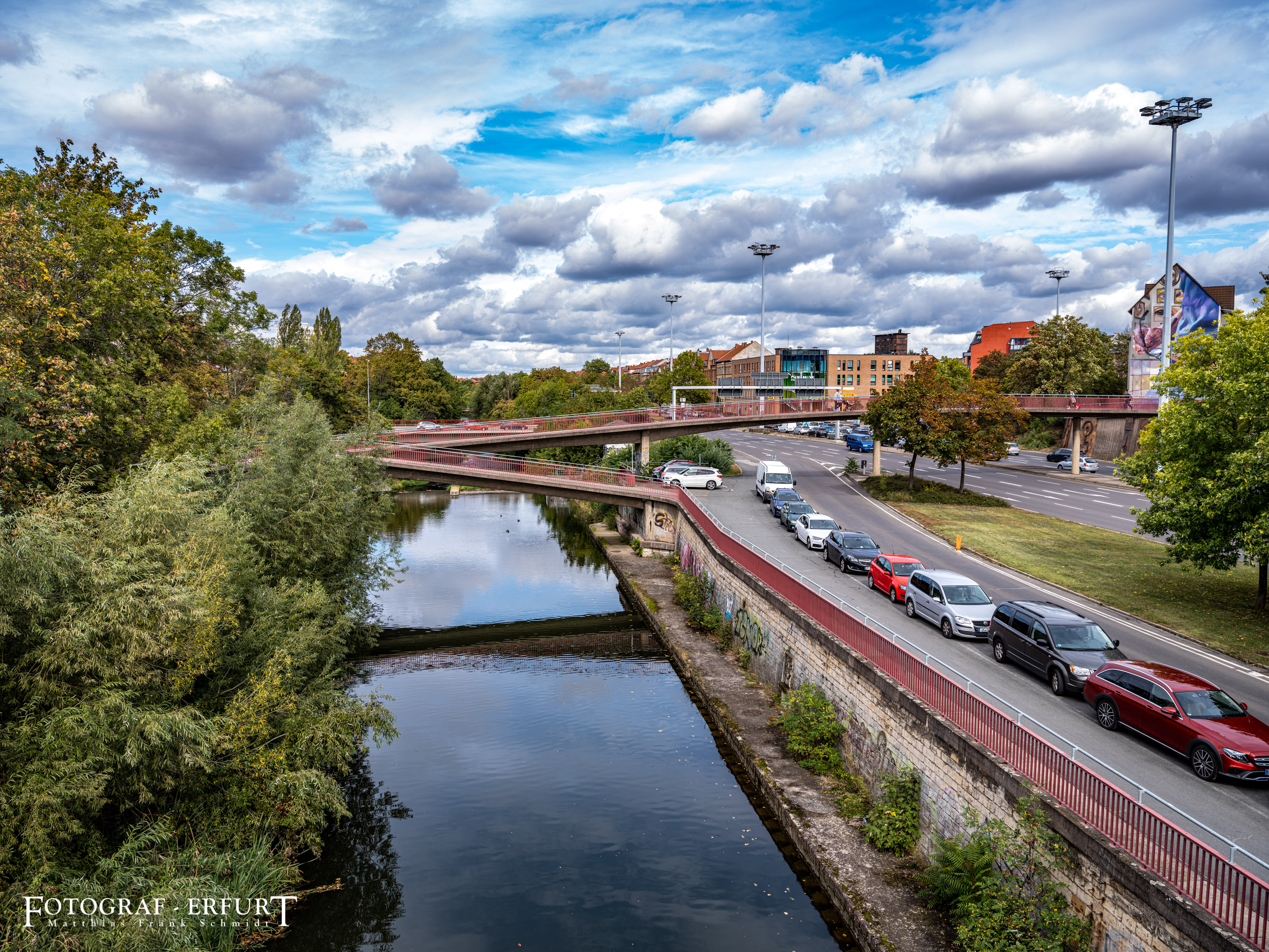 待拆除的行人桥摄影-17