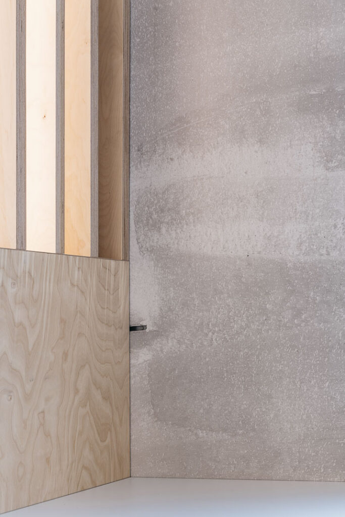 巴克兰茨·弗拉科（考虑到Bakelants和Frako很可能是人名，按照常见外文人名音译处理得出该结果） -21