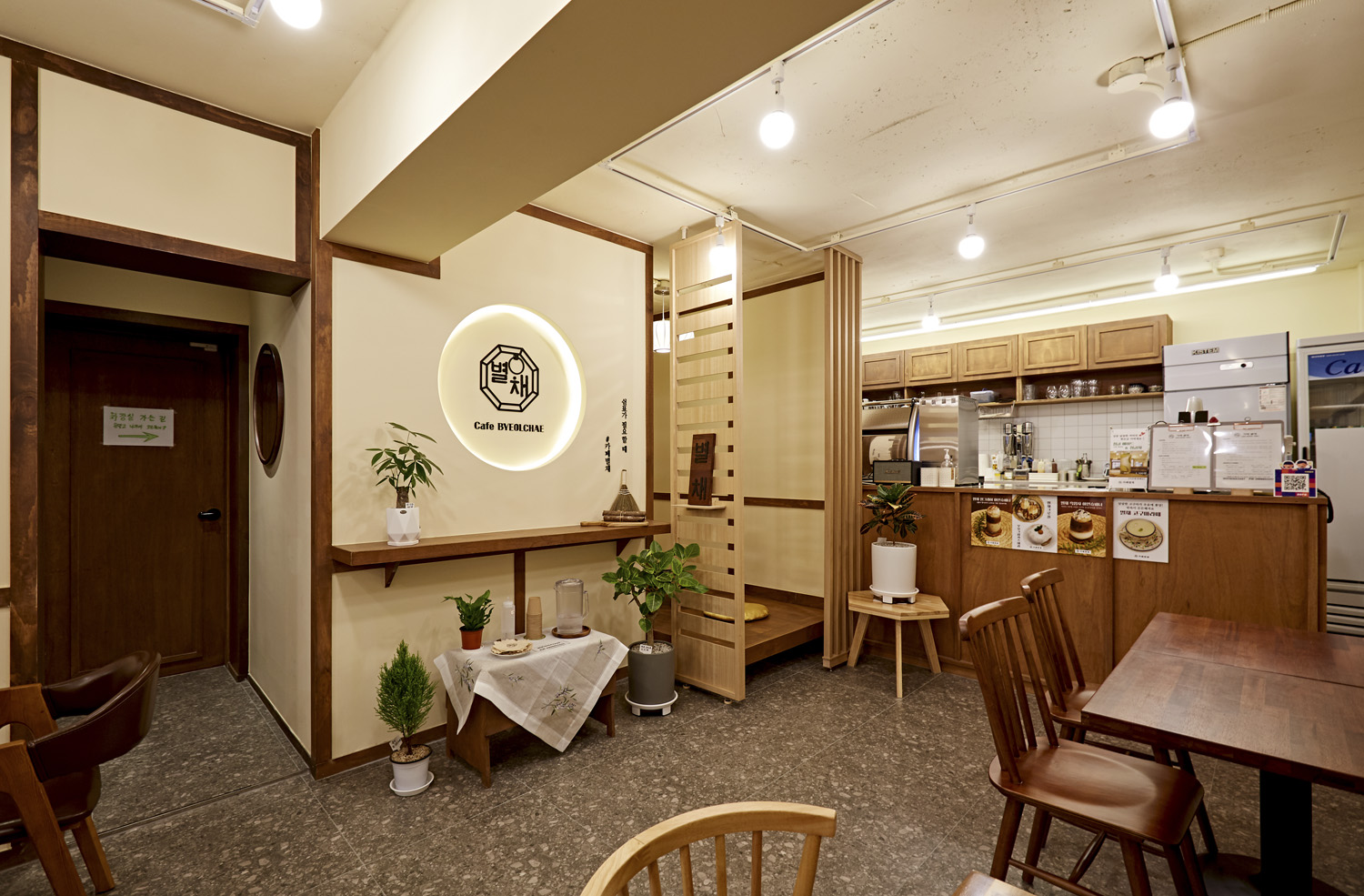 18 坪简约风咖啡厅设计-6