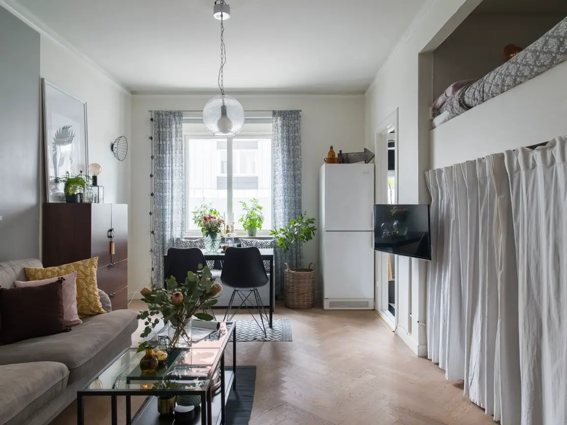 瑞典时尚达人的创意阁楼卧室-9