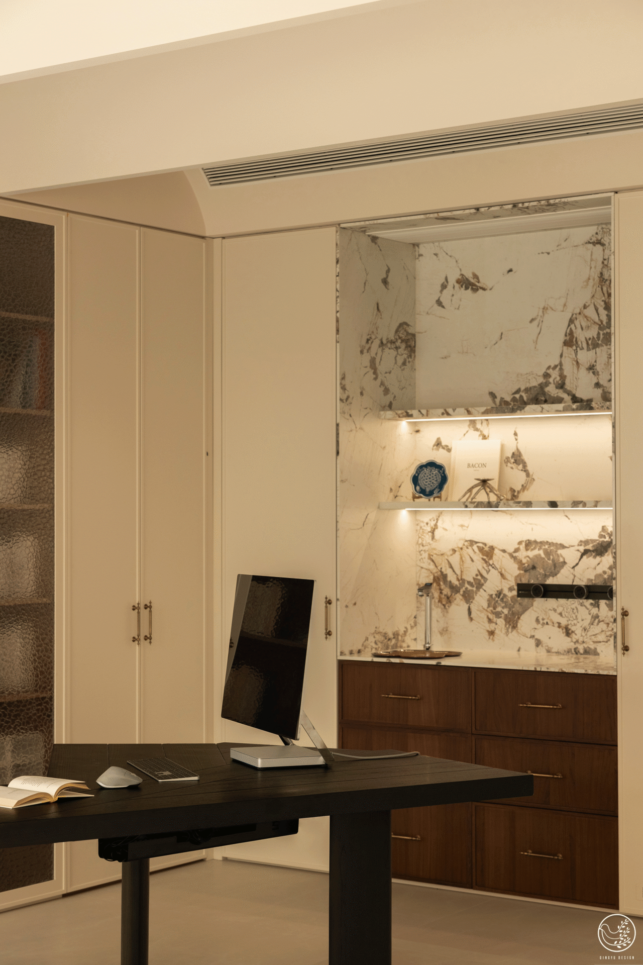 300㎡跃层，在光与曲线里，把生活安稳下来-29