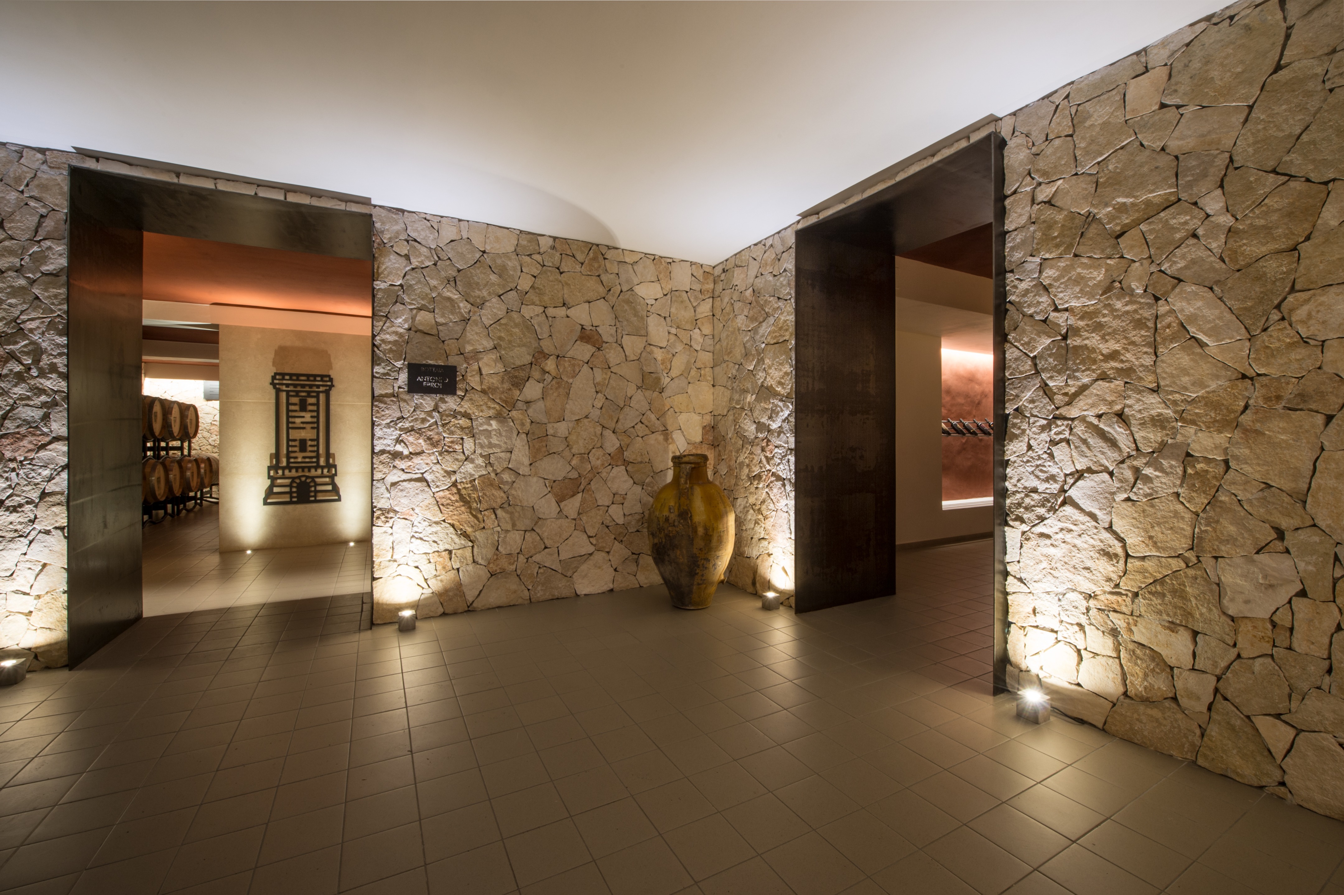古堡酒窖的现代复兴丨意大利莱切-15