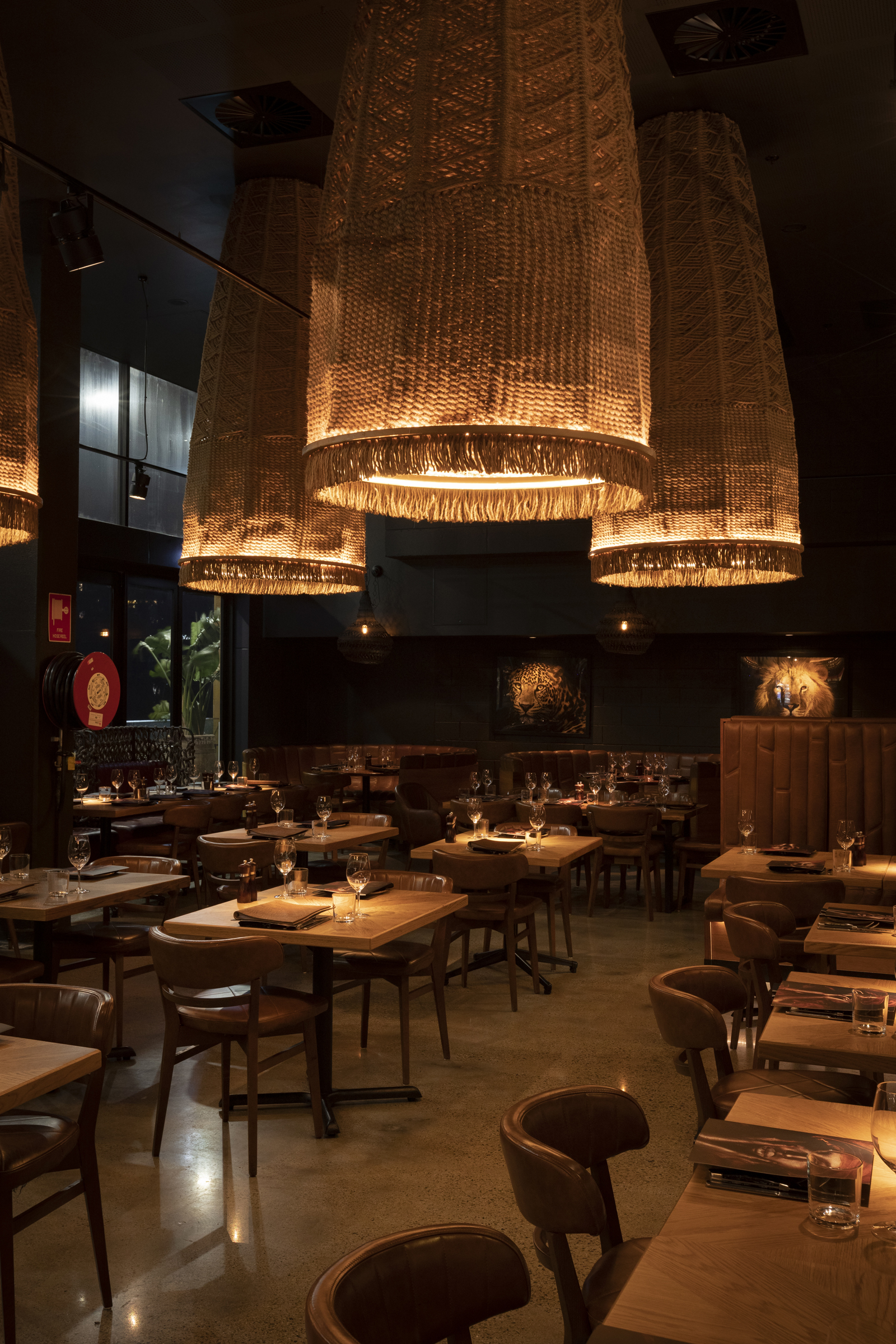 The Meat & Wine Co· Parramatta 餐厅翻新丨澳大利亚丨Design Partnership-23