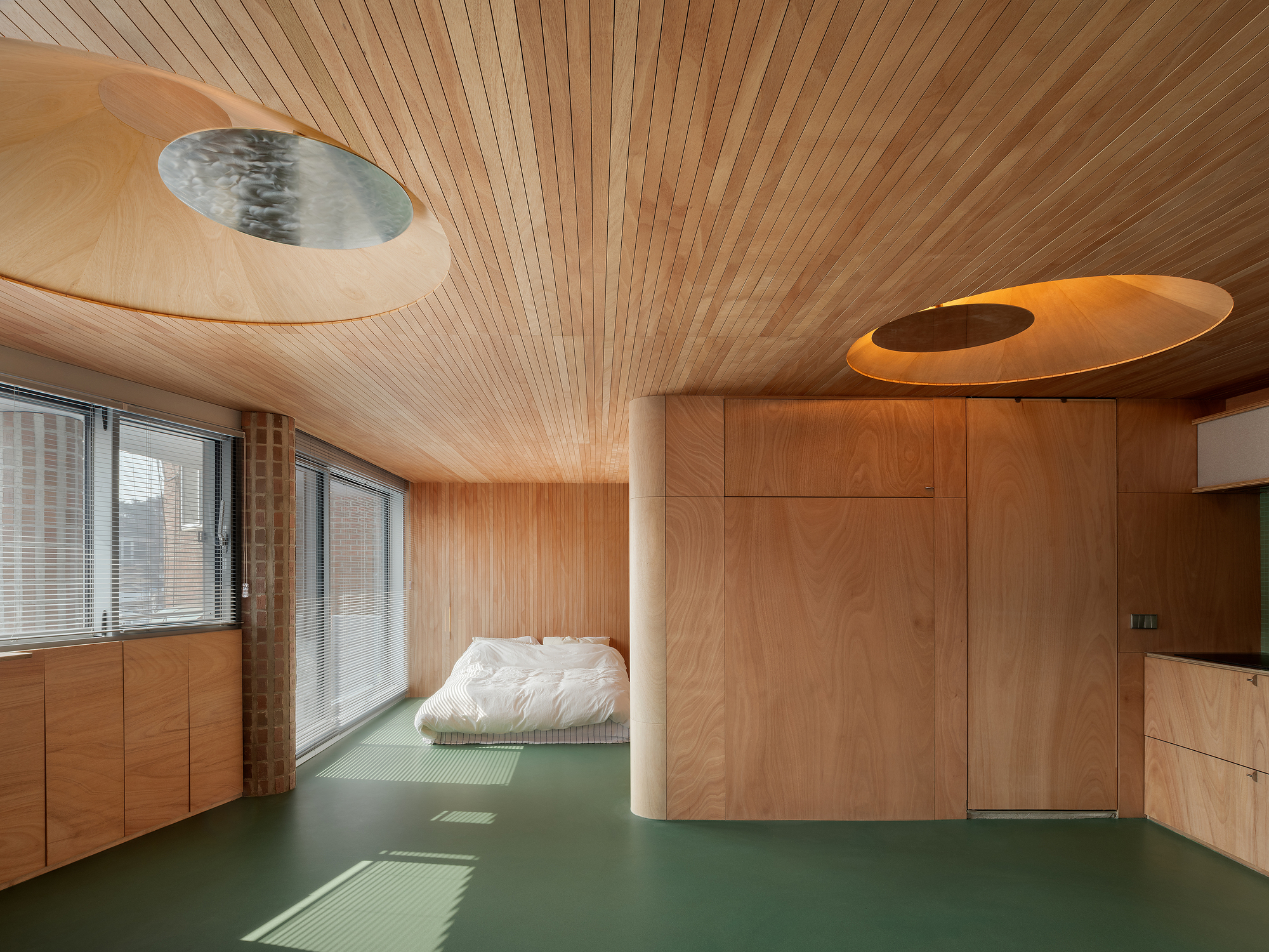 Reinterpreting a 50-Year-Old Building in Myeongnyun-dong丨sukchulmok + BRBB Architects-24