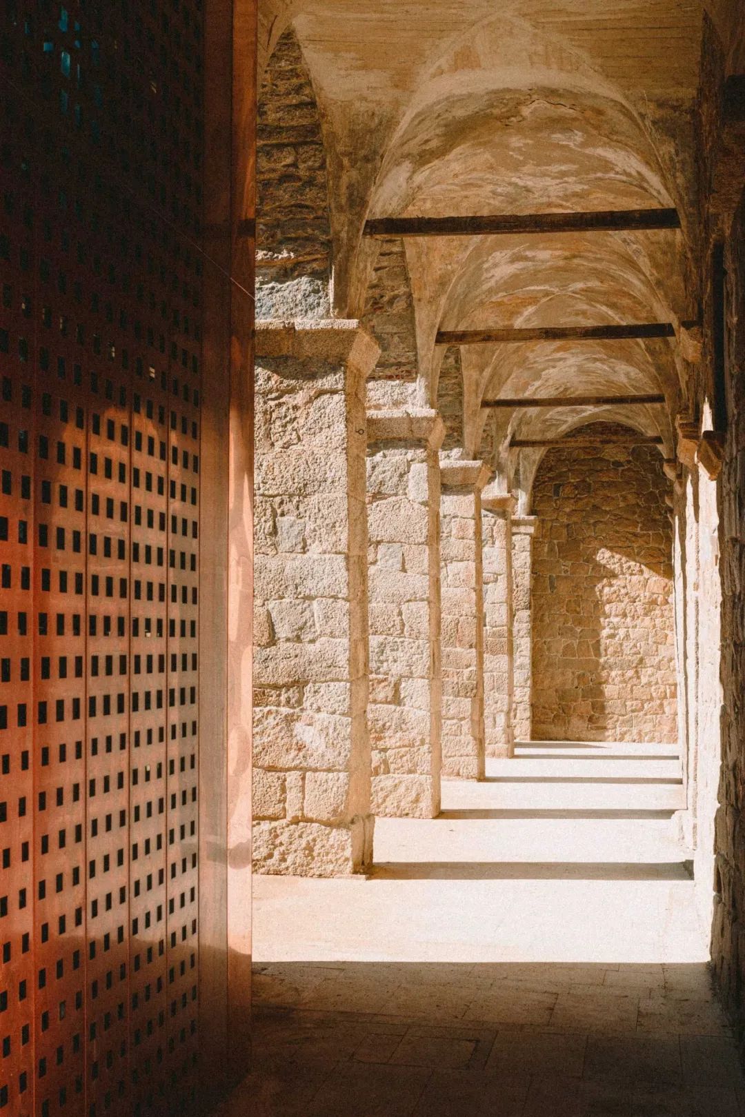 废墟新生 | 四个历史建筑修复案例-37