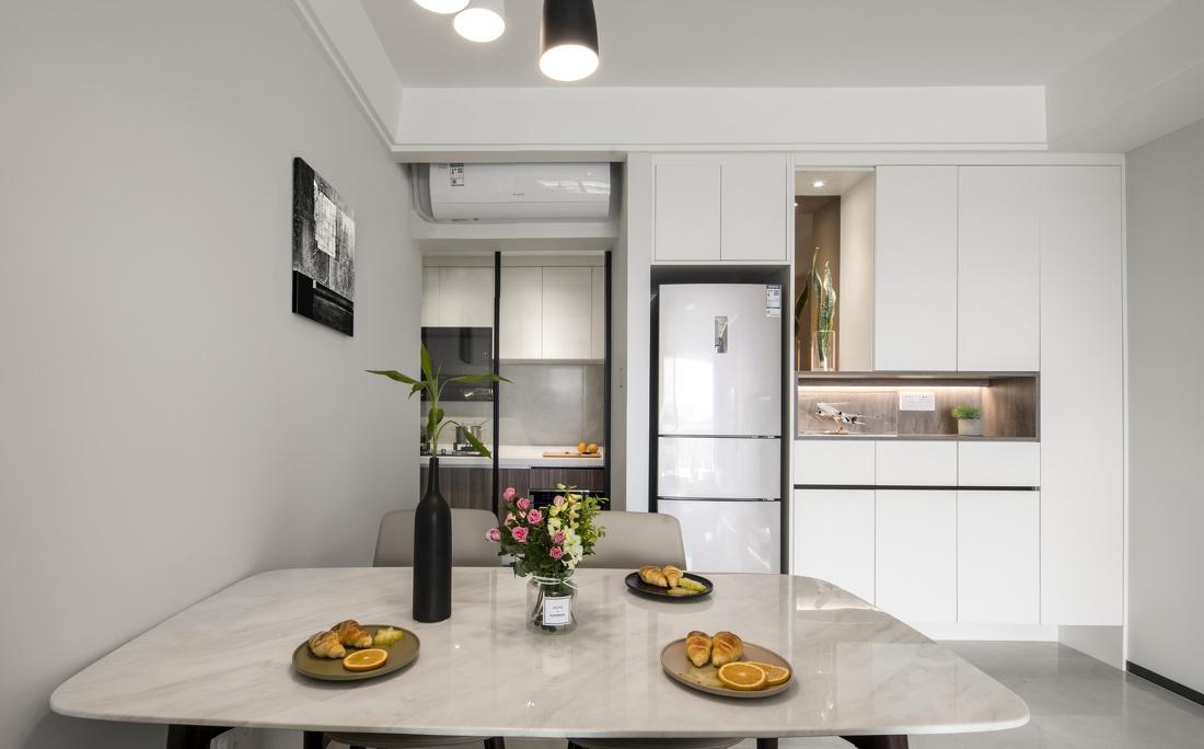 独居男青年 • 哨所-35