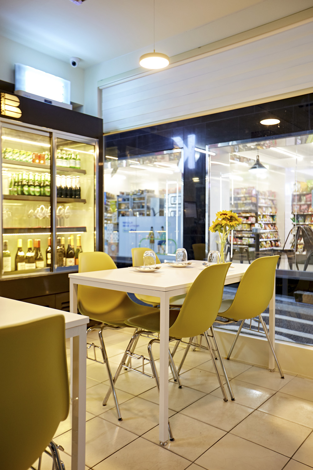 11 平小空间，白色与木质的极简餐厅设计-14