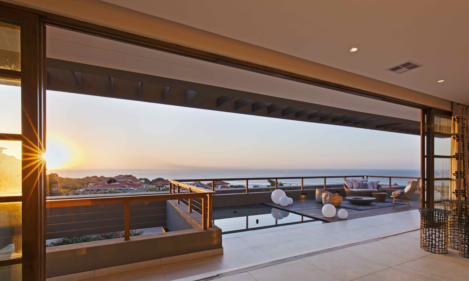 南非热带现代风别墅，风水设计融入建筑-43