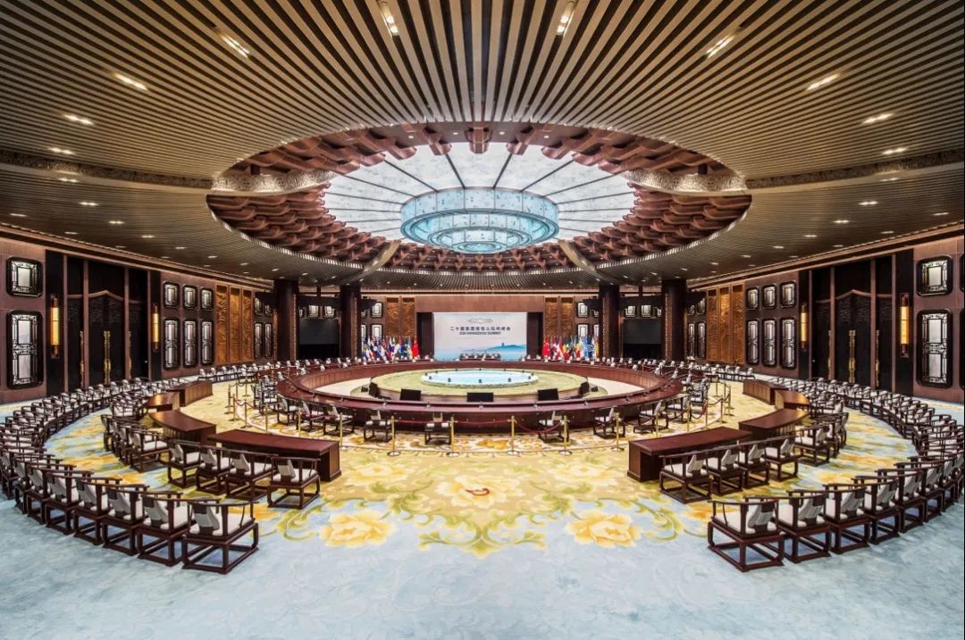 谢天版画城市联展·南京站 | 艺术思维驱动设计创新-89