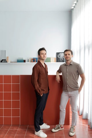 色彩斑斓的西班牙公寓设计-18