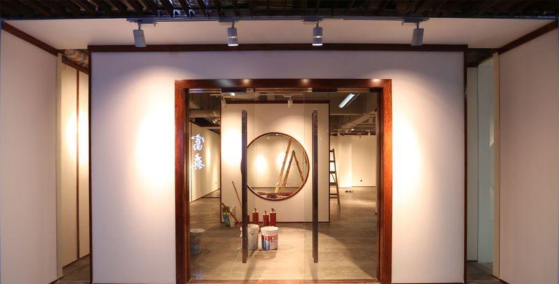 龙熙堂红木艺术展厅 | 传统元素烘托中式家具艺术-1