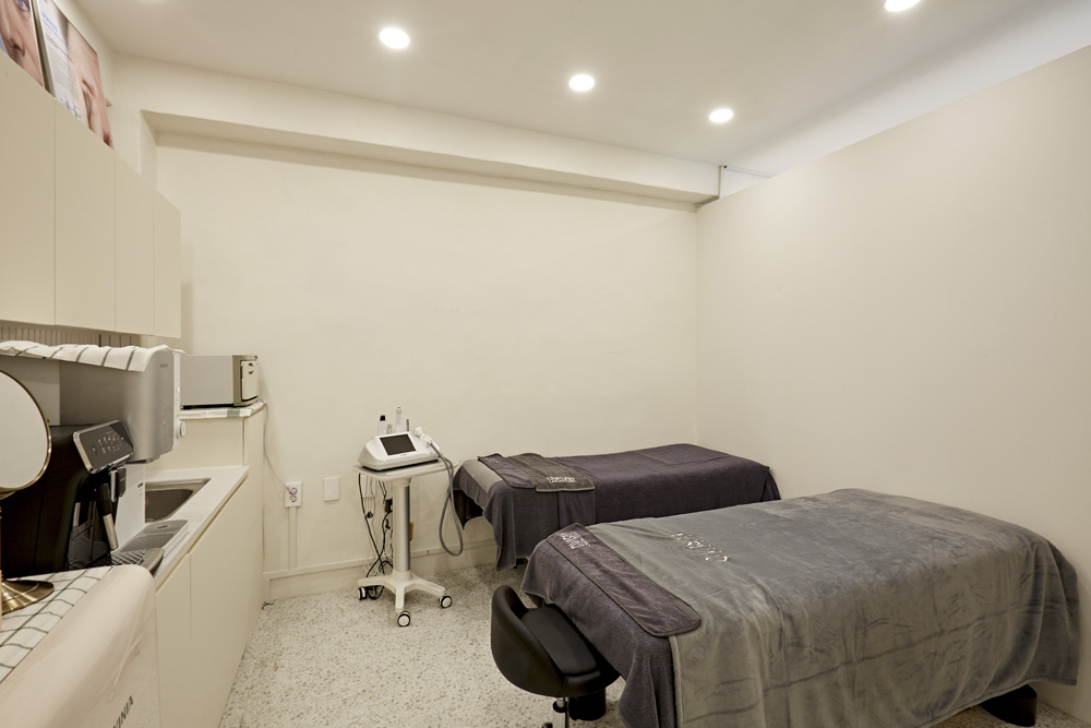 简约 8 坪韩式美妆店 设计展现魅力空间-14