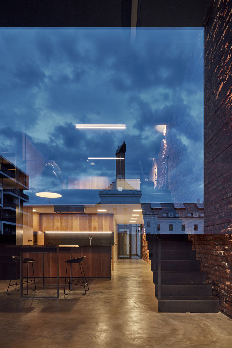 啤酒厂Loft改造,捷克 / CMC architects -48