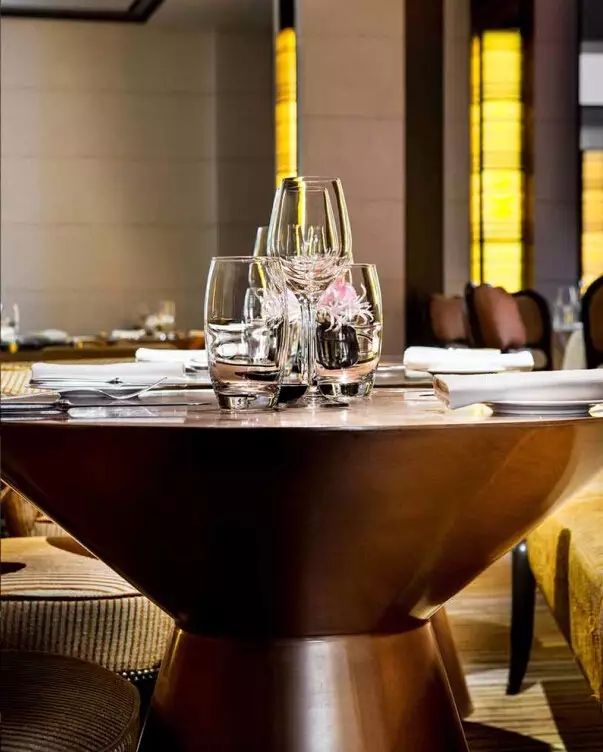 纽约独特的时尚格调餐厅The Mark-8