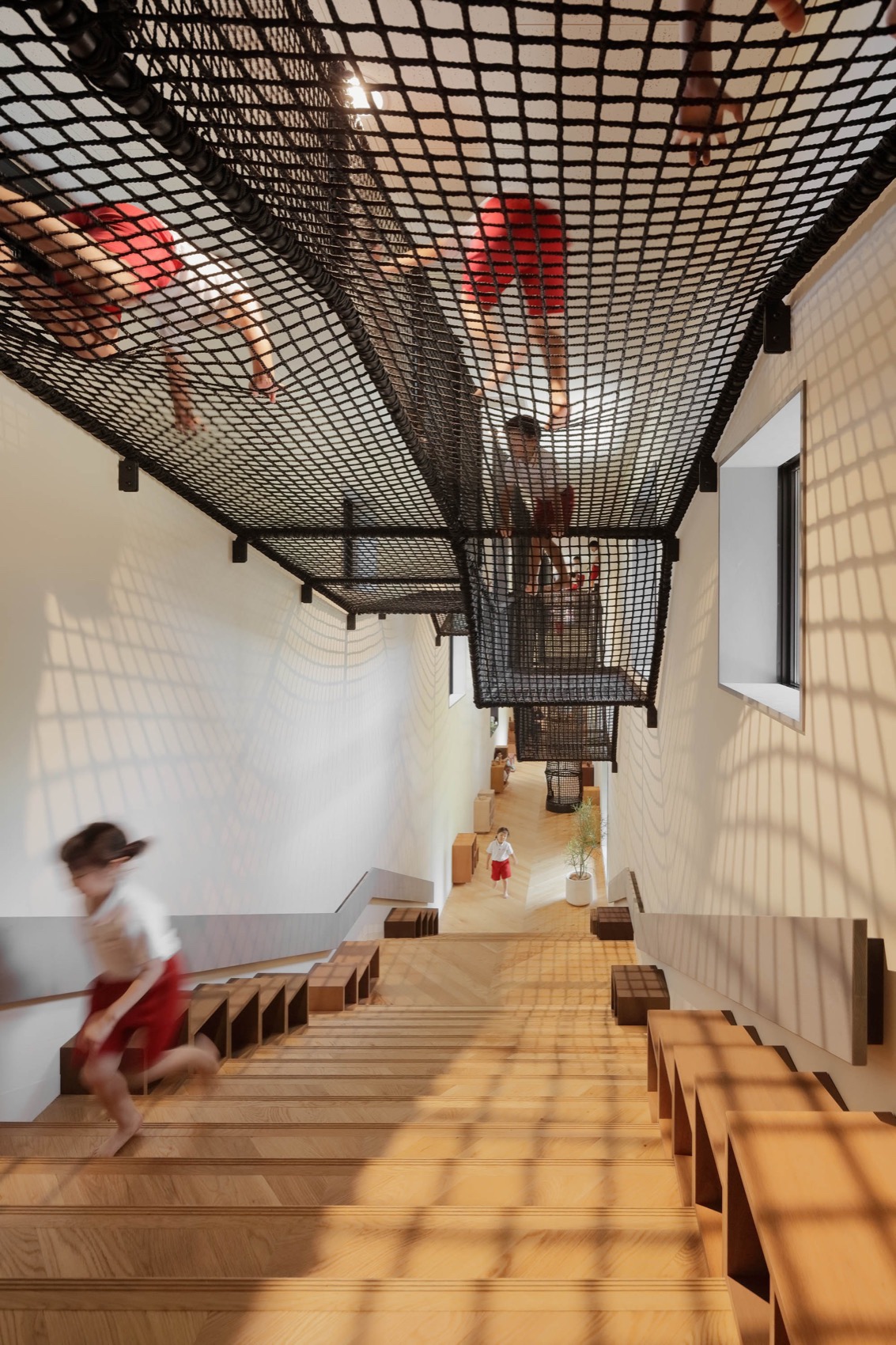 FK幼儿园与日托，日本 / HIBINOSEKKEI + Youji no Shiro + KIDS DESIGN LABO-24