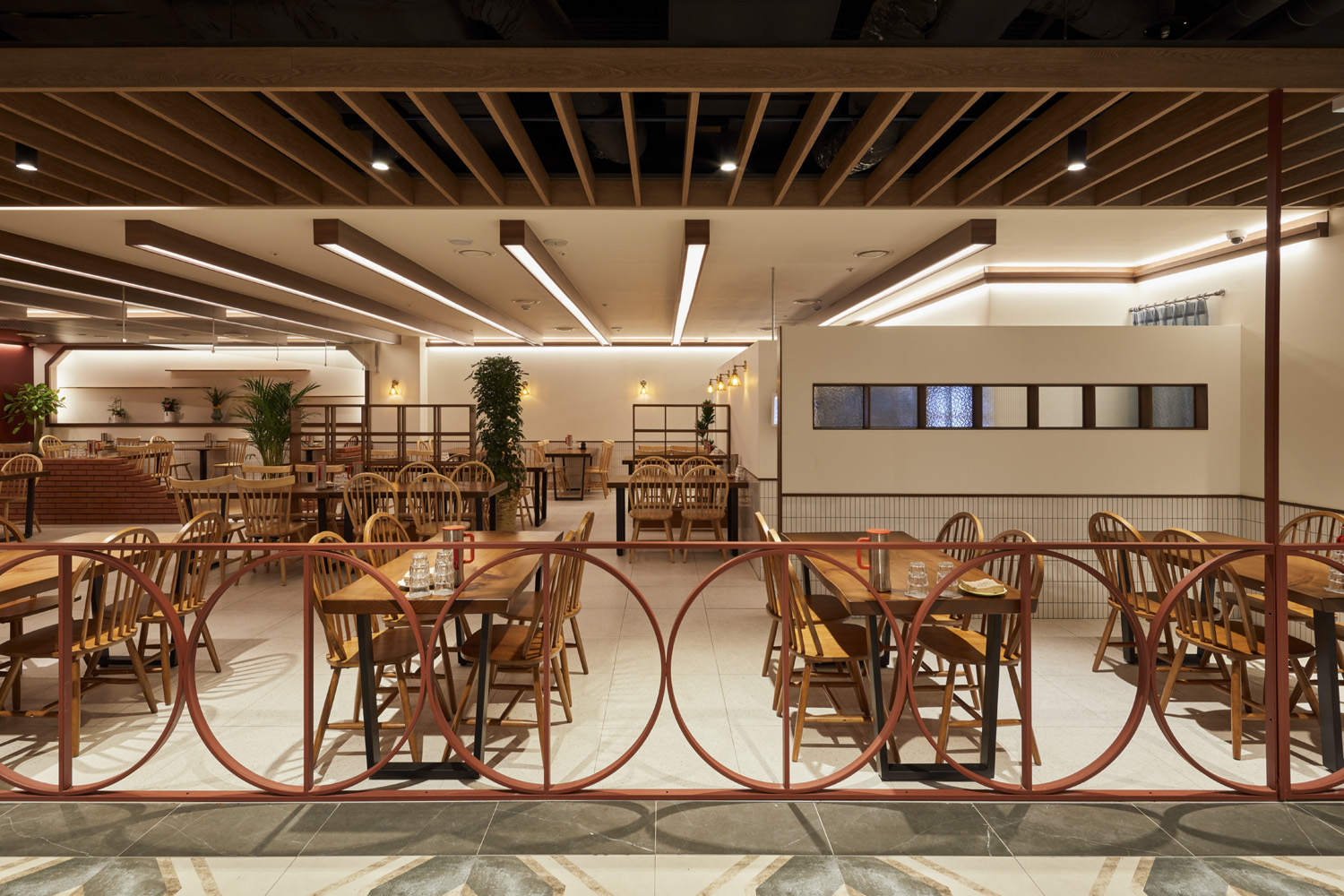 30 平米小屋的创意设计，点亮生活的色彩与光芒-18