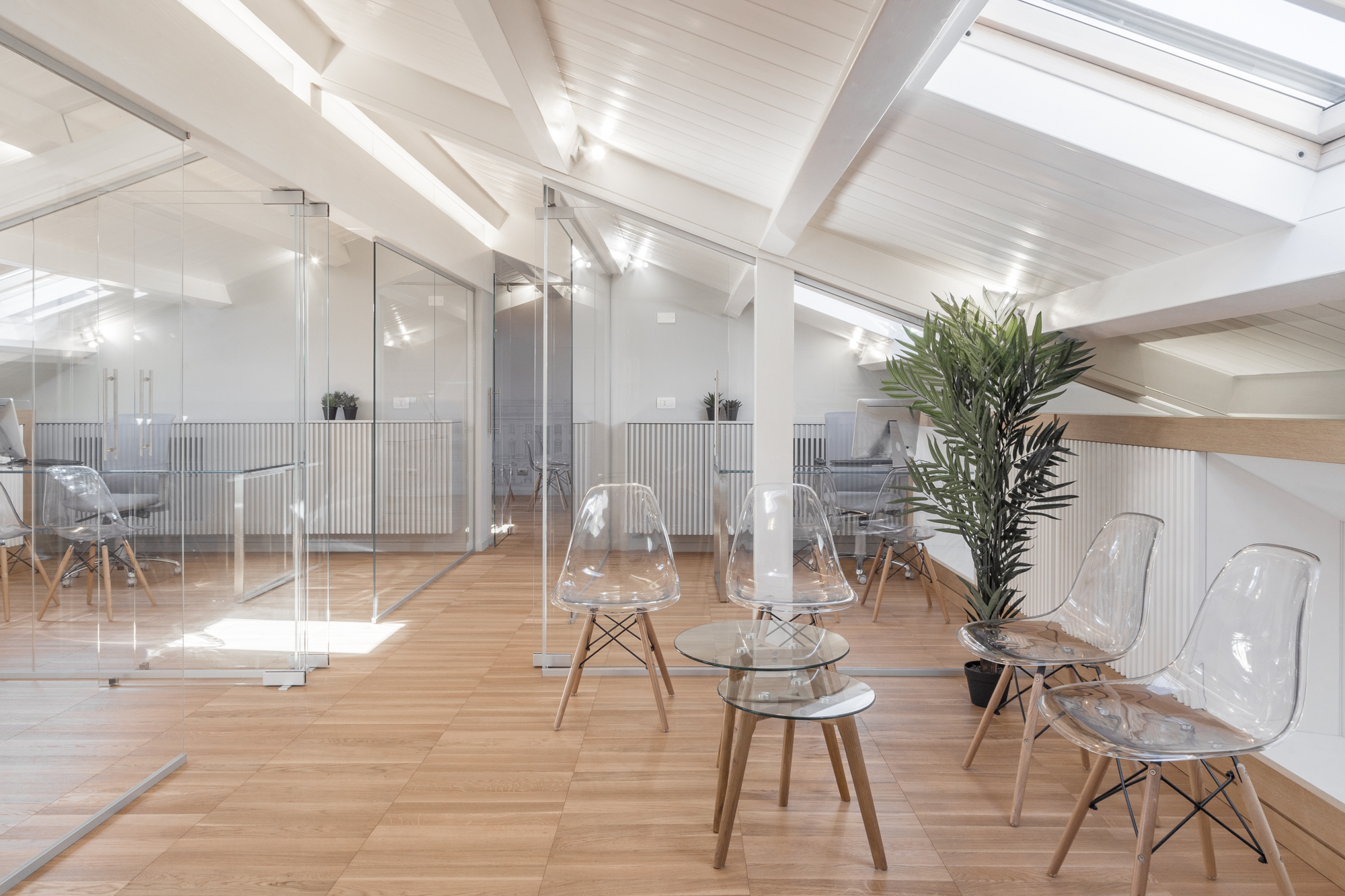 萨萨里历史中心阁楼办公室设计丨意大利萨萨里-18