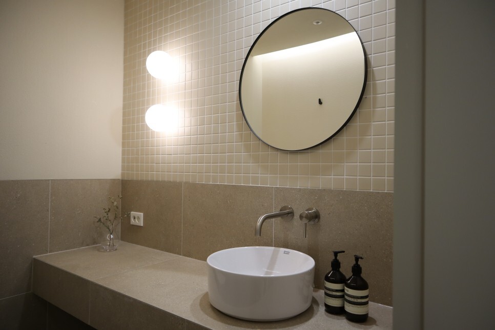 白色典雅，35 平米小空间的精致设计-10