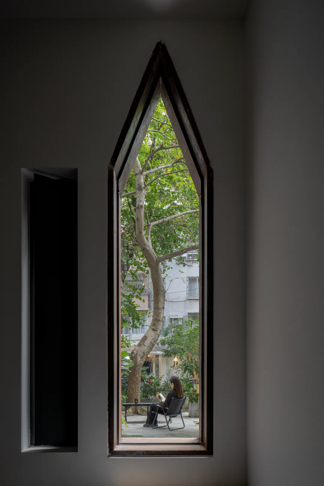 田间之上中国湘菜馆丨中国广州丨黑白木设计-136