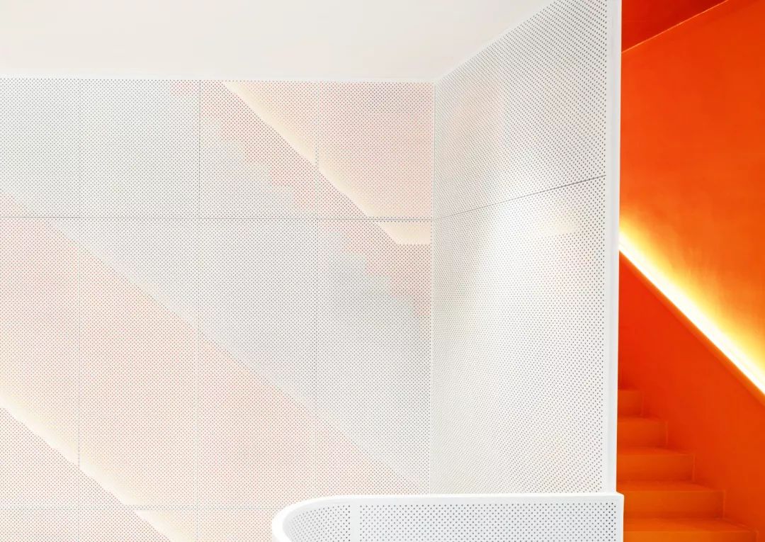 "无聊の瓶子"冷压果汁店 | 科技鲜榨,保留食物全营养-54