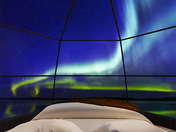芬兰拉普兰的玻璃穹顶冰屋 | 欣赏星空与极光的绝佳之地-10