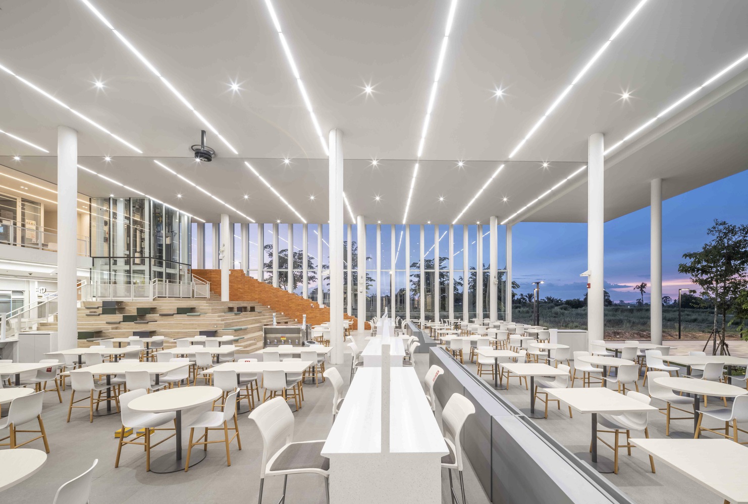 泰国 Panyapiwat 管理学院 Eec 校区丨建筑师 49-33