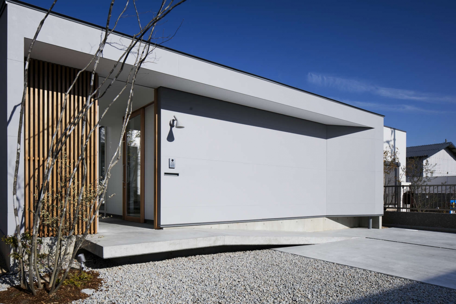 日本N-65 住宅 | 封闭外表下的开放空间-8